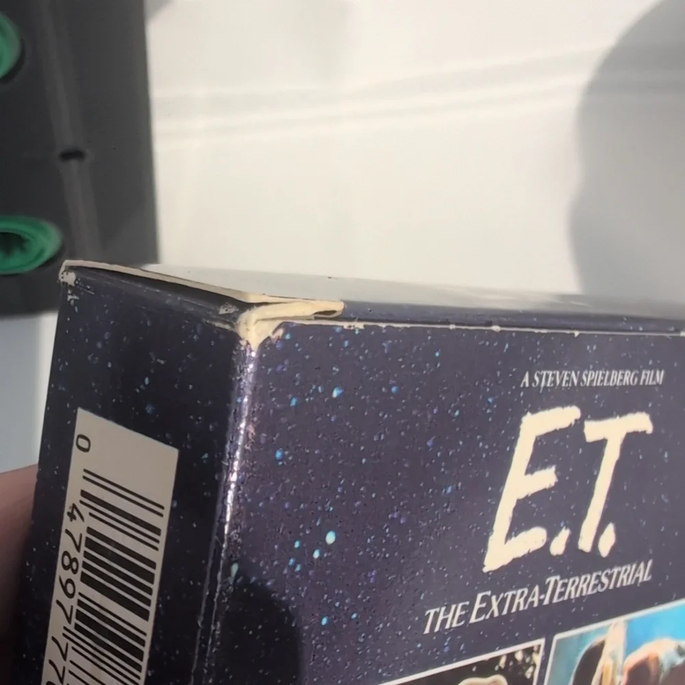 E.T. The Extra-Terrestrial VHS Tape Green